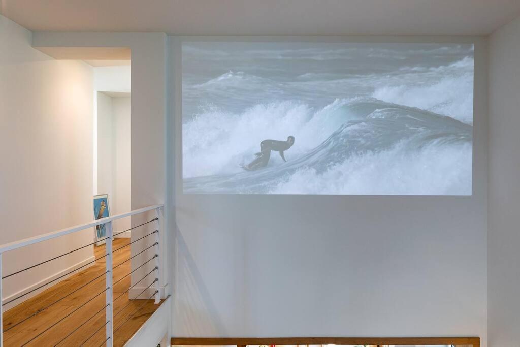 Beautiful Beach House In Front Of The Ocean Biarritz Exterior photo